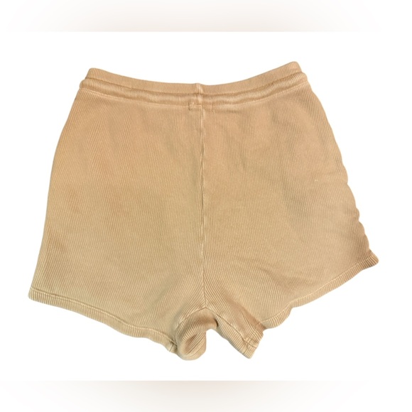 Donni. Ribbed Shorts in Camel Size XS - Picture 7 of 9